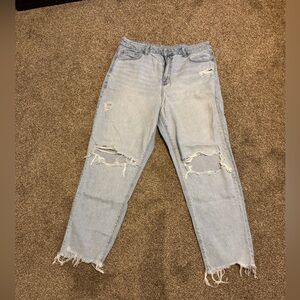 American Eagle Outfitters Light Blue Distressed Curvy Mom Jean